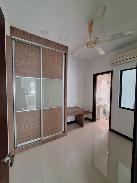 Semi-Detached House for Sale in Semenyih (Selangor) - Jesslyn Lee - Bedroom - PropertyGuru.com.my