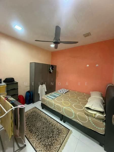1.5-storey Terraced House for Sale in Austin (Johor Bahru) - Melinda Ee - Bedroom - PropertyGuru.com.my