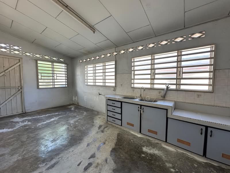 Rumah Teres 1-Tingkat untuk Dijual di Taman Keladi (Sungai Petani) - Henry Ng - Kitchen - PropertyGuru.com.my
