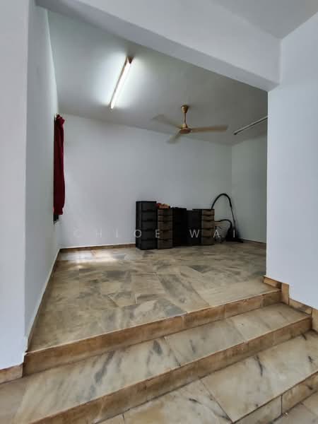 2-storey Terraced House for Sale in Bandar Kinrara Seksyen 1 (Bandar Kinrara) - Chloe Wai - Interior - PropertyGuru.com.my