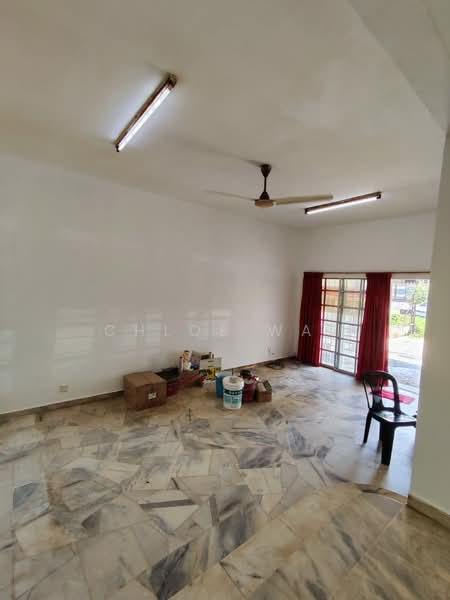 2-storey Terraced House for Sale in Bandar Kinrara Seksyen 1 (Bandar Kinrara) - Chloe Wai - Living Room - PropertyGuru.com.my