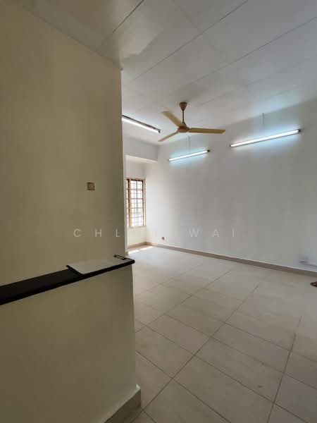 2-storey Terraced House for Sale in Bandar Kinrara Seksyen 1 (Bandar Kinrara) - Chloe Wai - Interior - PropertyGuru.com.my