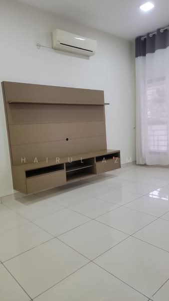 Terraced House for Rent in Alam Impian (Shah Alam) - Hairul Azmi - Living Room - PropertyGuru.com.my