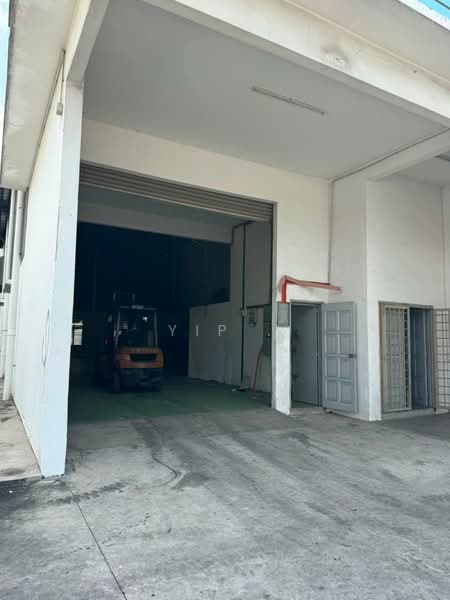 Cluster Factory for Rent in Taman Kempas Utama (Tebrau) - Yip . - Exterior - PropertyGuru.com.my