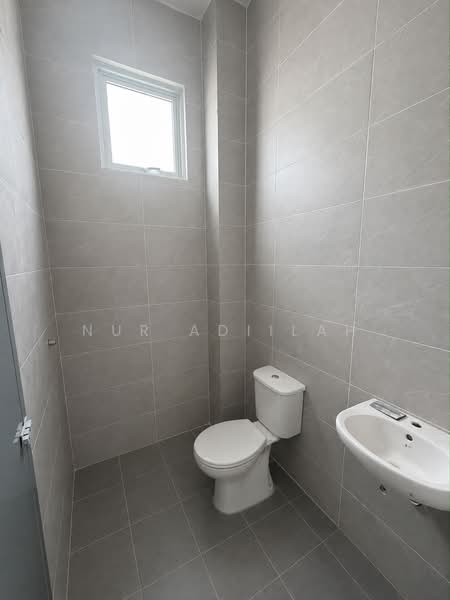 1-storey Terraced House for Sale in Sungai Karangan (Kedah) - Nur Adiilah - Bathroom - PropertyGuru.com.my