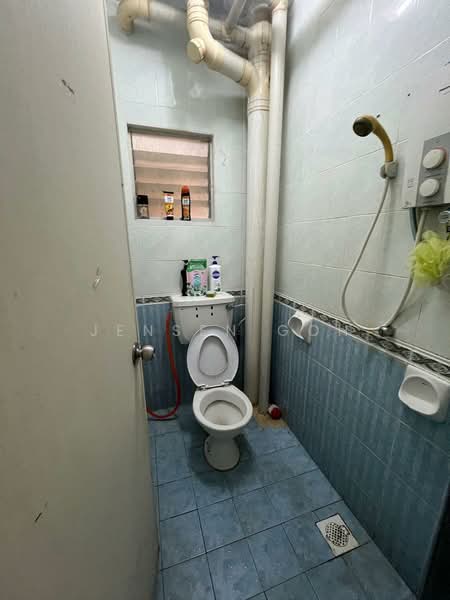 Apartment for Sale at Bistari Impian Apartment - Jensen Goh - Bathroom - PropertyGuru.com.my