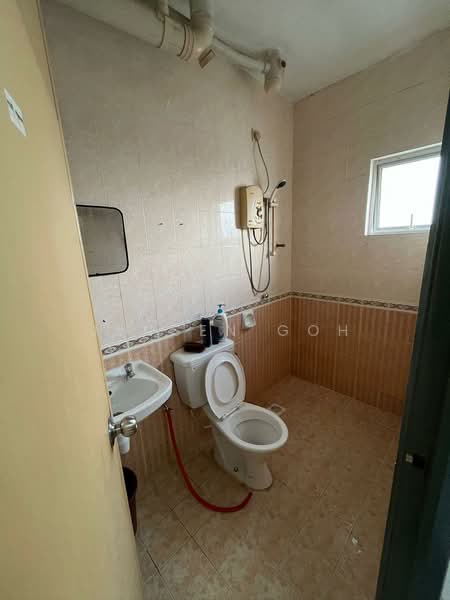 Apartment for Sale at Bistari Impian Apartment - Jensen Goh - Bathroom - PropertyGuru.com.my