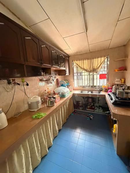 Rumah Teres 1-Tingkat untuk Dijual di Taman Rinting (Masai) - Melinda Ee - Kitchen - PropertyGuru.com.my