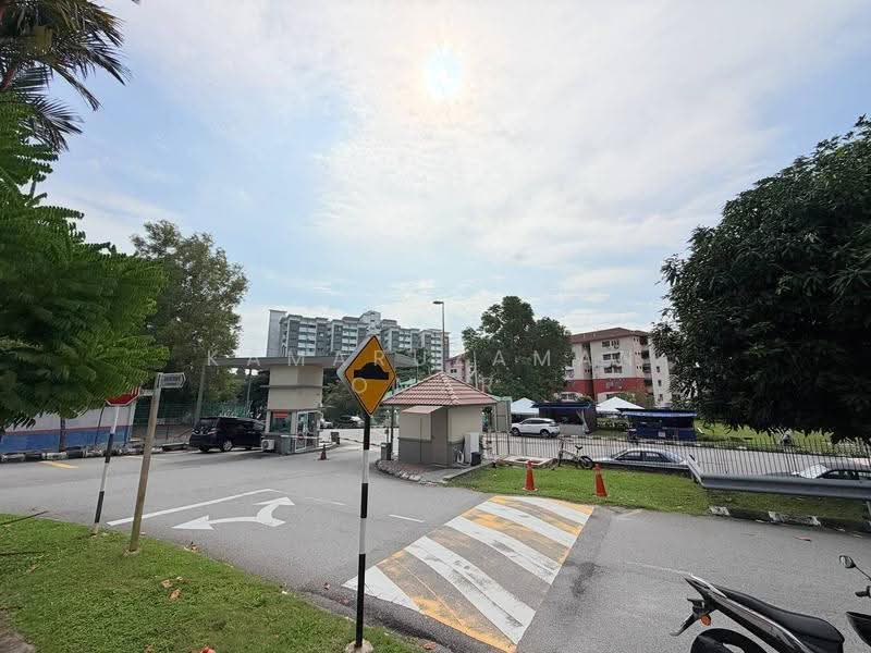 Semi-Detached House for Sale in Taman Bukit Mewah Fasa 9 (Kajang) - Kamaruzaman Omar - Exterior - PropertyGuru.com.my