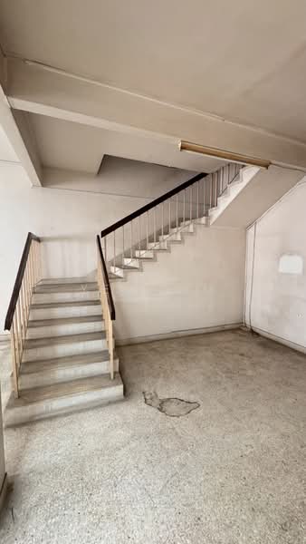 2-storey Terraced House for Sale in Jalan Klang Lama (Old Klang Road) (Kuala Lumpur) - Yen Lim - Corridor - PropertyGuru.com.my