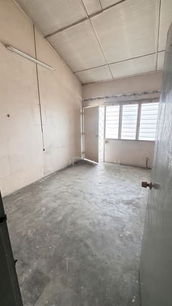 2-storey Terraced House for Sale in Jalan Klang Lama (Old Klang Road) (Kuala Lumpur) - Yen Lim - Interior - PropertyGuru.com.my