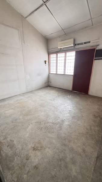 2-storey Terraced House for Sale in Jalan Klang Lama (Old Klang Road) (Kuala Lumpur) - Yen Lim - Interior - PropertyGuru.com.my