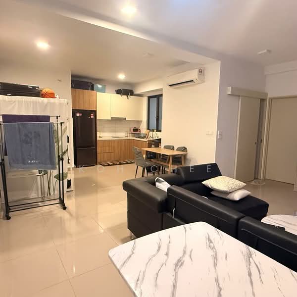 Condominium for Rent at Kuchai Sentral - Koh Chee - Living Room - PropertyGuru.com.my