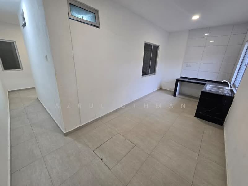 Rumah Teres 1-Tingkat untuk Dijual di Taman Desa Rhu (Sikamat) - Azrul Othman - Kitchen - PropertyGuru.com.my