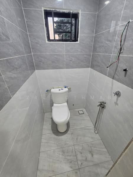 1-storey Terraced House for Sale in Taman Desa Rhu (Sikamat) - Azrul Othman - Bathroom - PropertyGuru.com.my