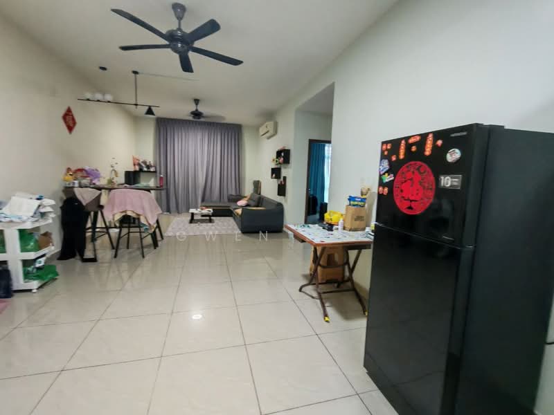 Service Residence for Sale at D'Secret Garden (Pangsapuri Kempas Indah) - Gwen Lim - Living Room - PropertyGuru.com.my