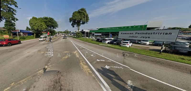 Kilang untuk Disewa di Taman Johor Jaya (Johor Bahru) - Candice Lok - Exterior - PropertyGuru.com.my