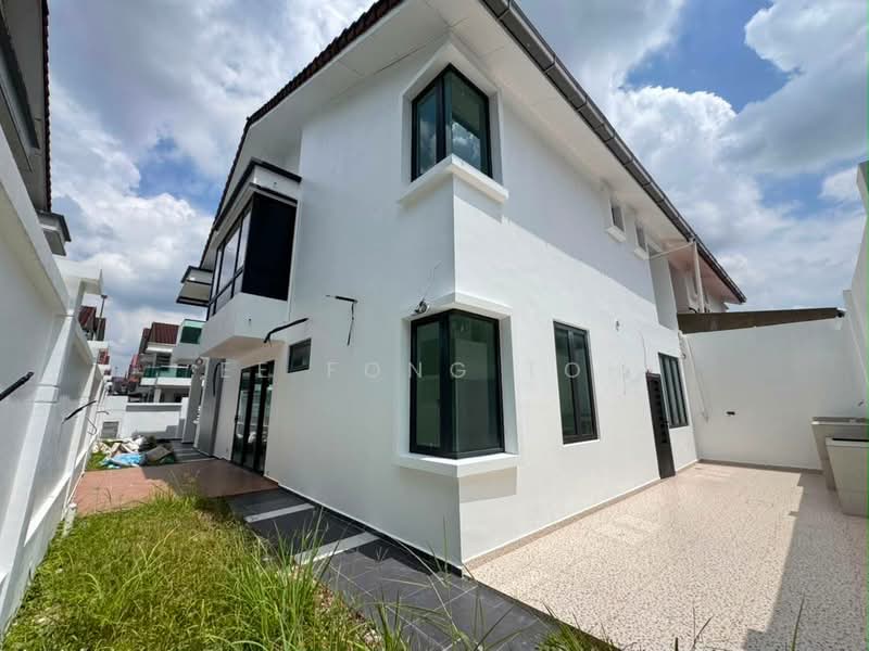 Semi-Detached House for Sale in Kempas Utama (Tebrau) - Ee Fong Toh - Exterior - PropertyGuru.com.my
