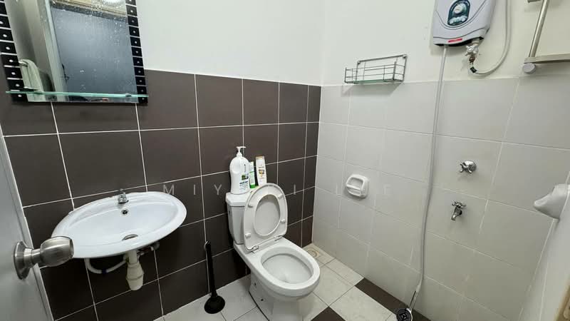 2-storey Terraced House for Sale in Bukit Indah 2 (Iskandar Puteri (Nusajaya)) - Miyuki Lee - Bathroom - PropertyGuru.com.my