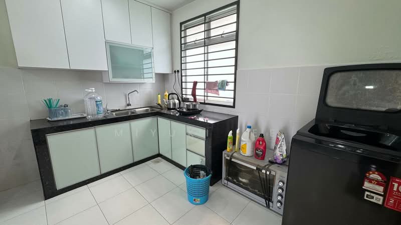2-storey Terraced House for Sale in Bukit Indah 2 (Iskandar Puteri (Nusajaya)) - Miyuki Lee - Kitchen - PropertyGuru.com.my
