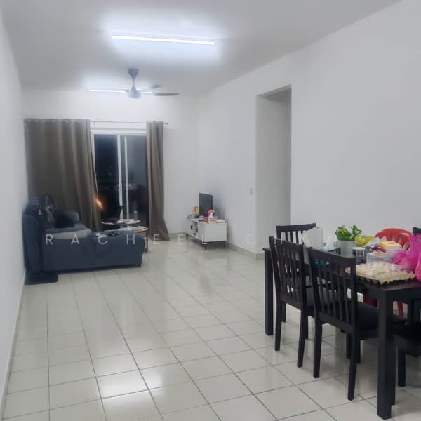 Condominium for Rent at Idaman Bukit Jelutong - Racheel Chang - Living Room - PropertyGuru.com.my
