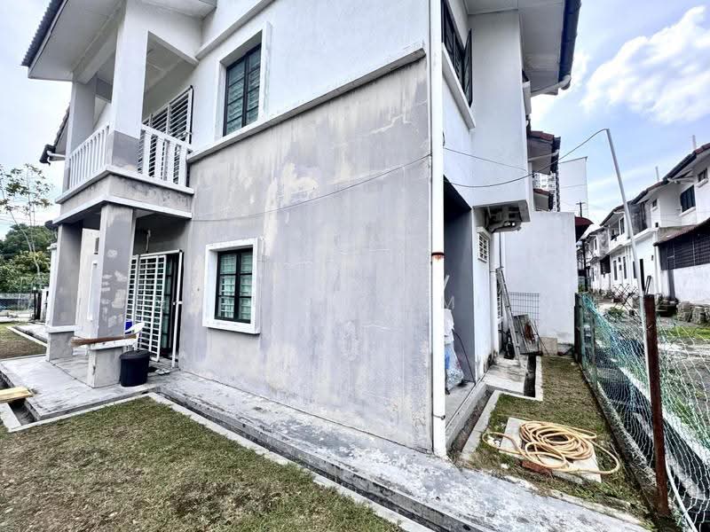 Rumah Teres 2-Tingkat untuk Dijual di Taman Puncak Saujana (Kajang) - NUZULHAKIMI . - Exterior - PropertyGuru.com.my