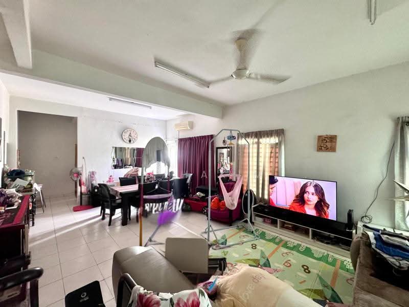 Rumah Teres 2-Tingkat untuk Dijual di Taman Puncak Saujana (Kajang) - NUZULHAKIMI . - Living Room - PropertyGuru.com.my