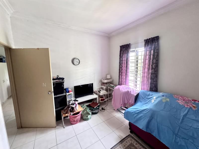 Rumah Teres 2-Tingkat untuk Dijual di Taman Puncak Saujana (Kajang) - NUZULHAKIMI . - Bedroom - PropertyGuru.com.my