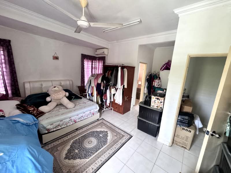 Rumah Teres 2-Tingkat untuk Dijual di Taman Puncak Saujana (Kajang) - NUZULHAKIMI . - Bedroom - PropertyGuru.com.my