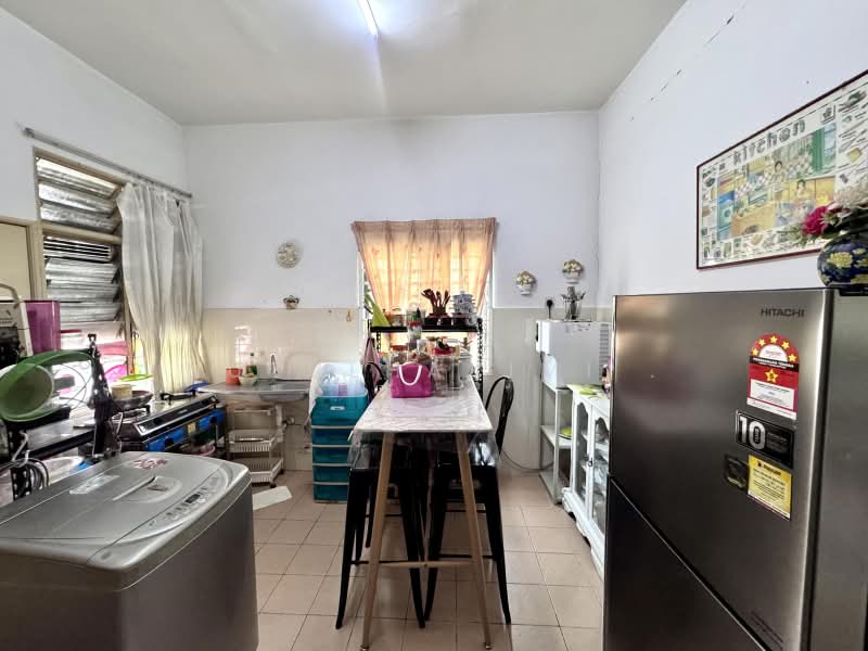 Rumah Teres 2-Tingkat untuk Dijual di Taman Puncak Saujana (Kajang) - NUZULHAKIMI . - Kitchen - PropertyGuru.com.my