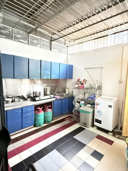 Rumah Teres 2-Tingkat untuk Dijual di Taman Berjaya (George Town) - Max Wong - Kitchen - PropertyGuru.com.my