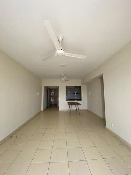 Kondominium untuk Disewa di Fortune Park (Suria Perdana) - Michelle Loke - Living Room - PropertyGuru.com.my