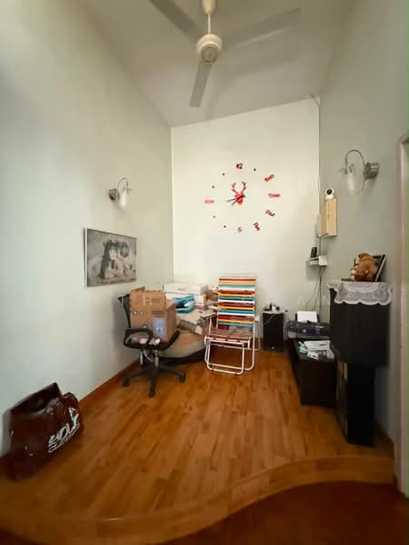 Rumah Teres 2-Tingkat untuk Dijual di Taman Gaya (Ulu Tiram) - Nathan Chan - PropertyGuru.com.my