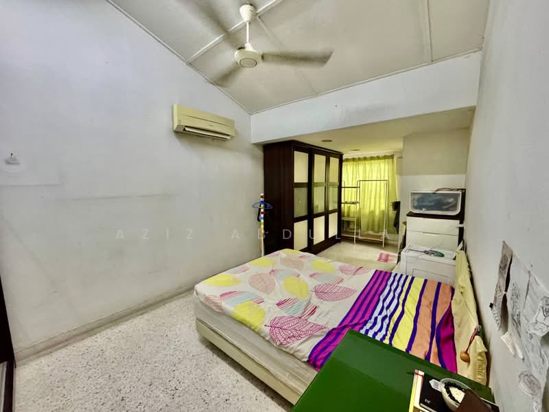1-storey Terraced House for Sale in Bandar Baru Sri Petaling (Sri Petaling) - Aziz Abdullah - Bedroom - PropertyGuru.com.my