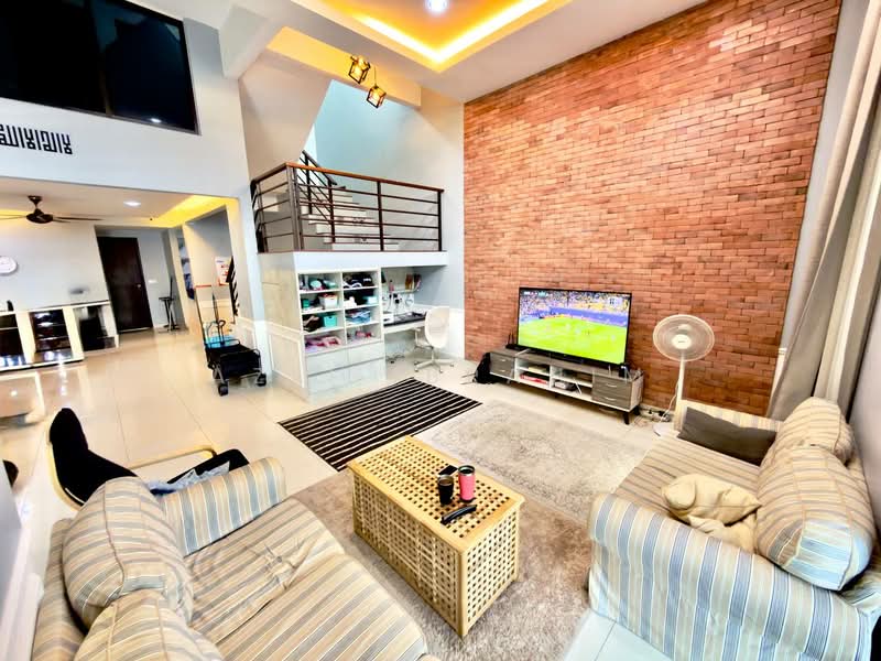 Rumah Teres 2.5-Tingkat untuk Dijual di Taman TTDI Grove (Kajang) - Azli Ibrahim - Living Room - PropertyGuru.com.my