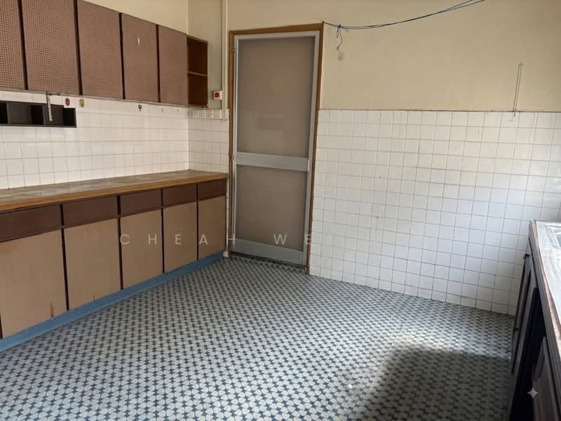 Rumah Teres 2-Tingkat untuk Disewa di Petaling Jaya (Selangor) - Cheah Wei Kit - Kitchen - PropertyGuru.com.my