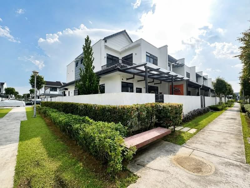 Rumah Teres 2-Tingkat untuk Dijual di Johor Bahru (Johor) - Gwen Lim - Exterior - PropertyGuru.com.my