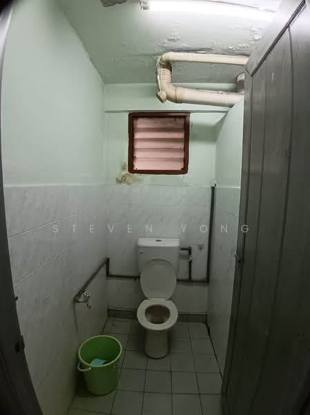 Flat for Rent at Taman Sri Sentosa - Steven Yong - Bathroom - PropertyGuru.com.my