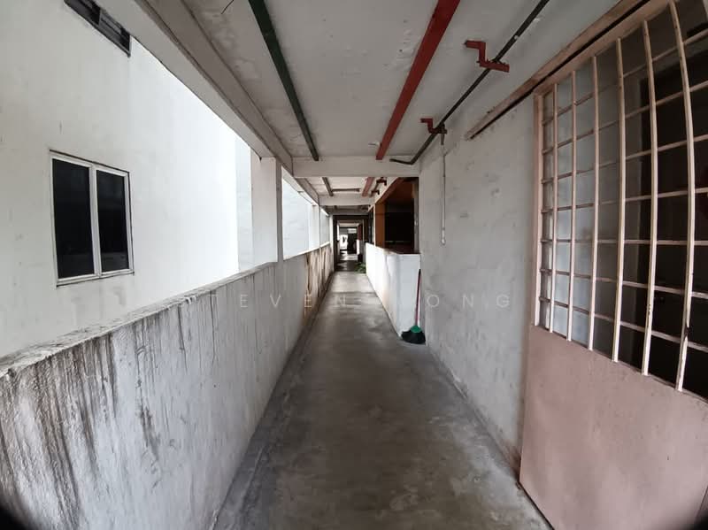 Flat for Rent at Taman Sri Sentosa - Steven Yong - Corridor - PropertyGuru.com.my