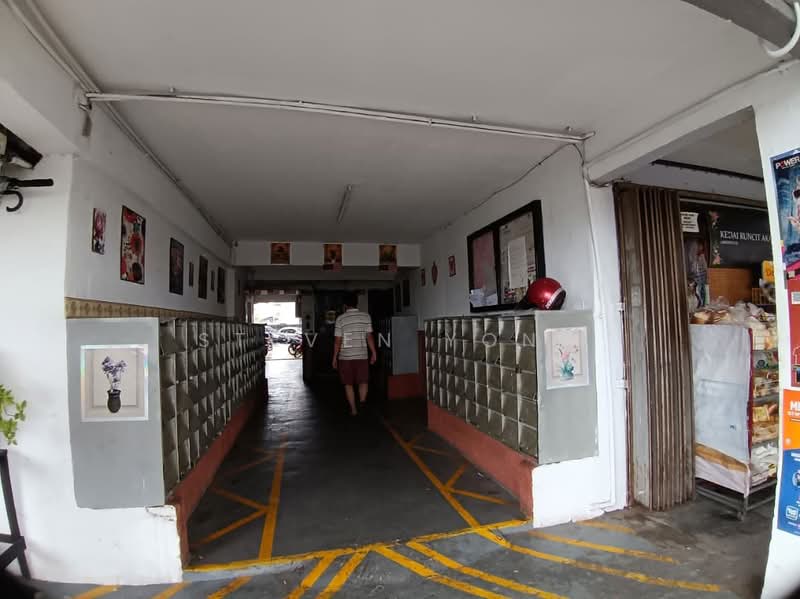 Flat for Rent at Taman Sri Sentosa - Steven Yong - Corridor - PropertyGuru.com.my
