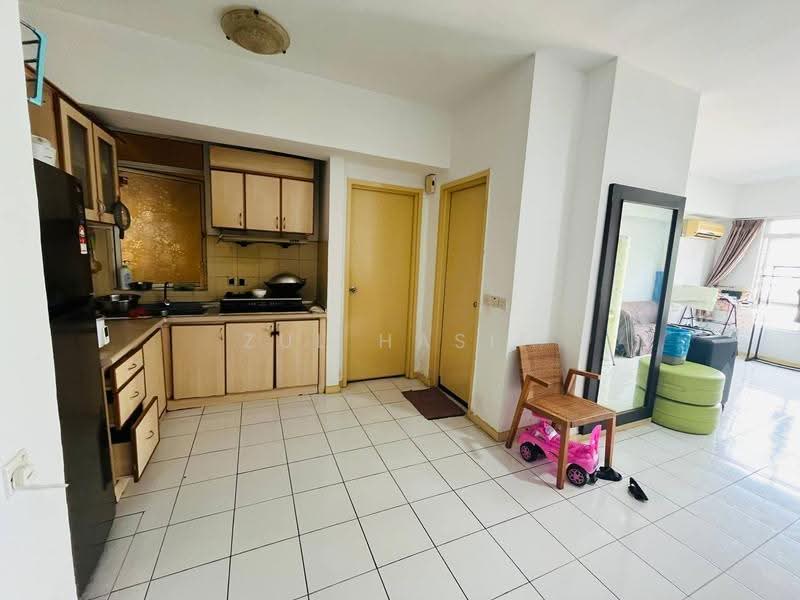Kediaman Servis untuk Dijual di 38 Bidara Condominium - Zul Hasif - PropertyGuru.com.my