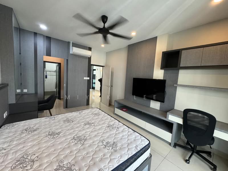 Service Residence for Sale at Seasons Amara Larkin - Miyuki Lee - Bedroom - PropertyGuru.com.my