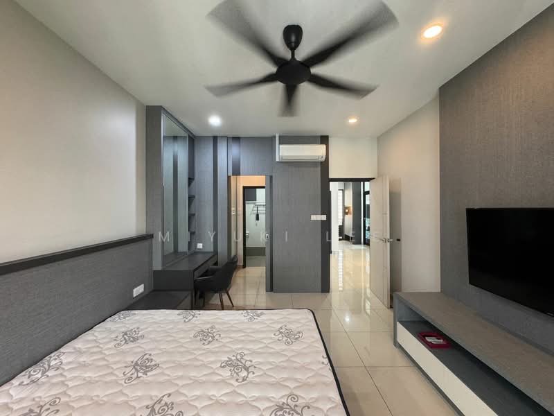 Service Residence for Sale at Seasons Amara Larkin - Miyuki Lee - Bedroom - PropertyGuru.com.my