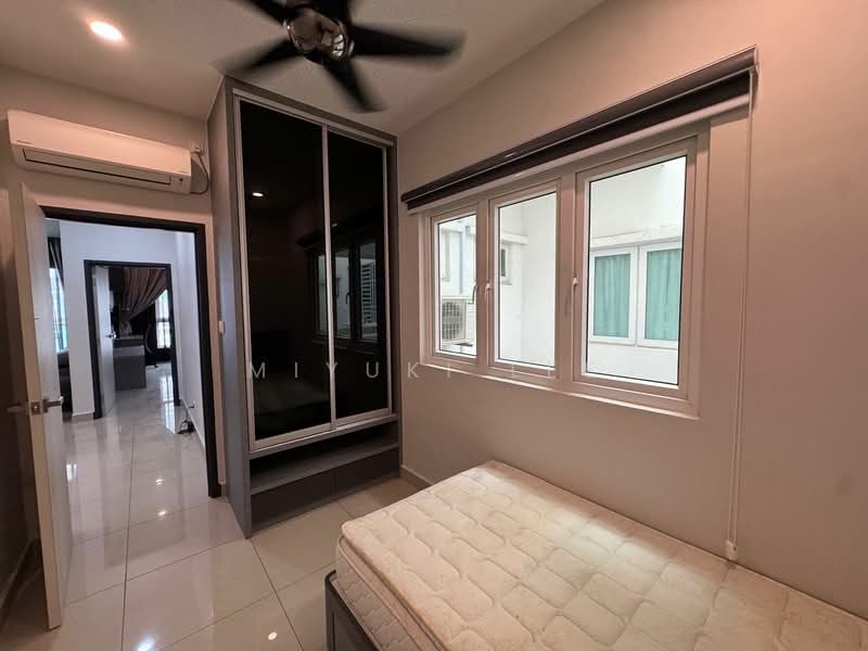 Service Residence for Sale at Seasons Amara Larkin - Miyuki Lee - Bedroom - PropertyGuru.com.my