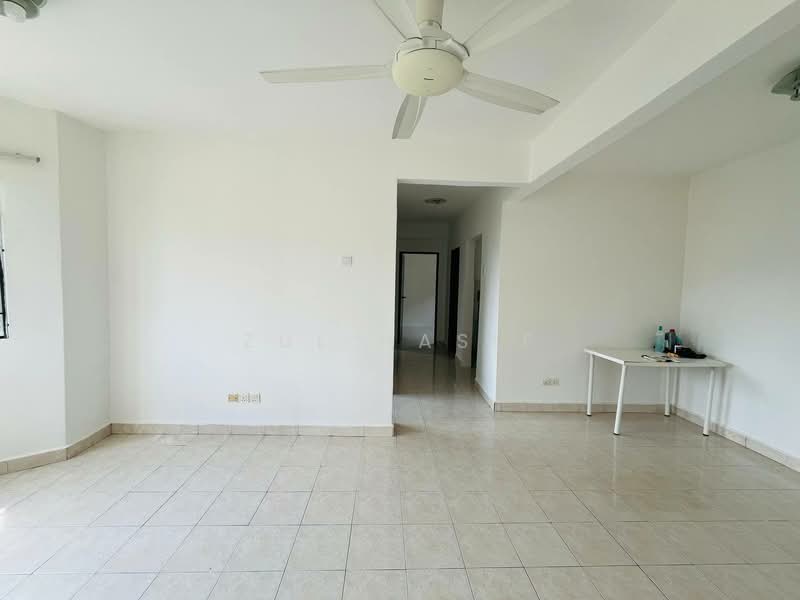 Apartment for Sale at Pangsapuri Carlina - Zul Hasif - PropertyGuru.com.my