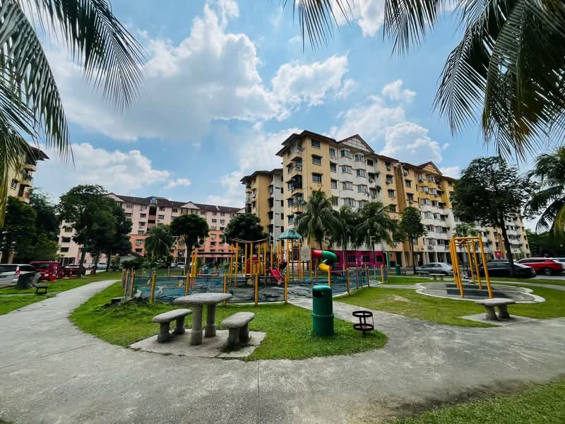 Apartment for Sale at Pangsapuri Carlina - Zul Hasif - PropertyGuru.com.my