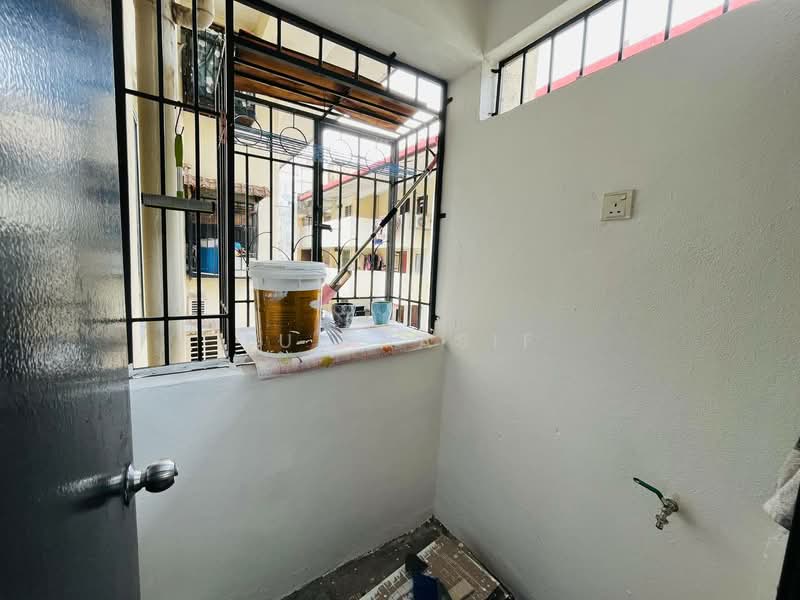 Apartment for Sale at Pangsapuri Carlina - Zul Hasif - PropertyGuru.com.my