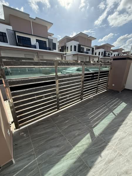Rumah Kluster untuk Dijual di Taman Pulai Bestari (Skudai) - Larry Ng - Exterior - PropertyGuru.com.my