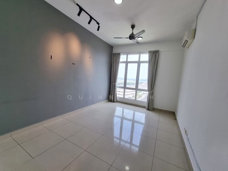 Kediaman Servis untuk Disewa di BM City Suites @ BM City Mall - Quinn Loh - Living Room - PropertyGuru.com.my