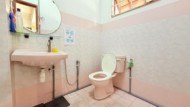Rumah Teres 2-Tingkat untuk Dijual di Wangsa Maju (Kuala Lumpur) - Kamaruzaman Omar - Bathroom - PropertyGuru.com.my